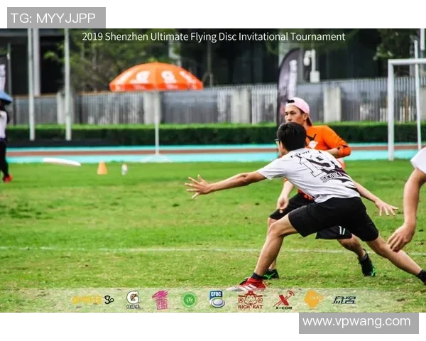 深圳飞盘队在滑板精英赛中的奋勇拼搏与突破之路揭秘